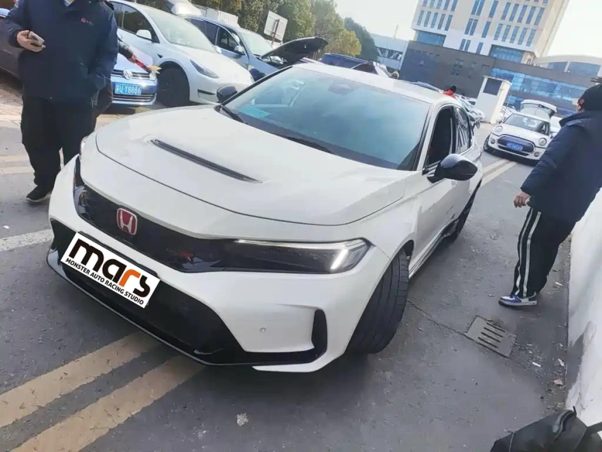 HONDA CIVIC IMPORT  2025