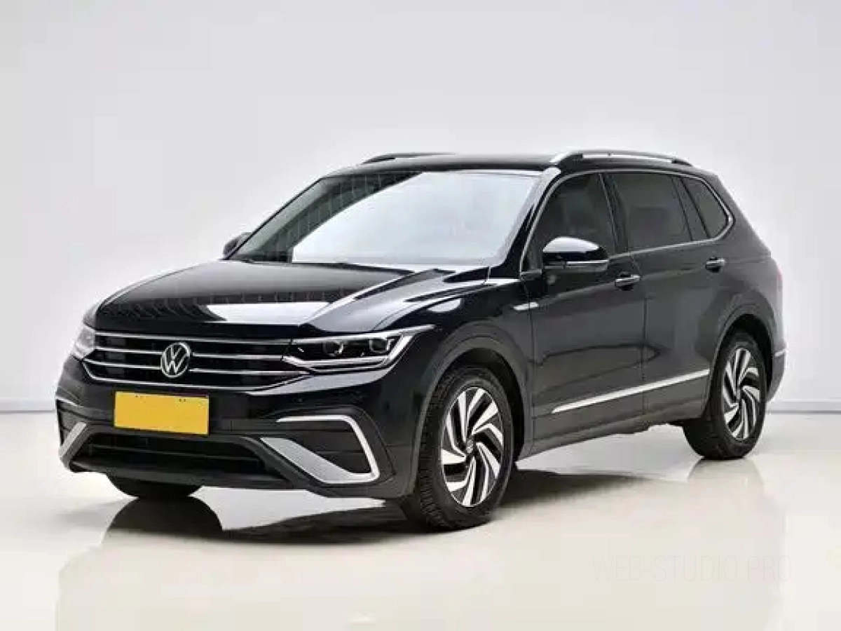 VOLKSWAGEN TIGUAN L  2023