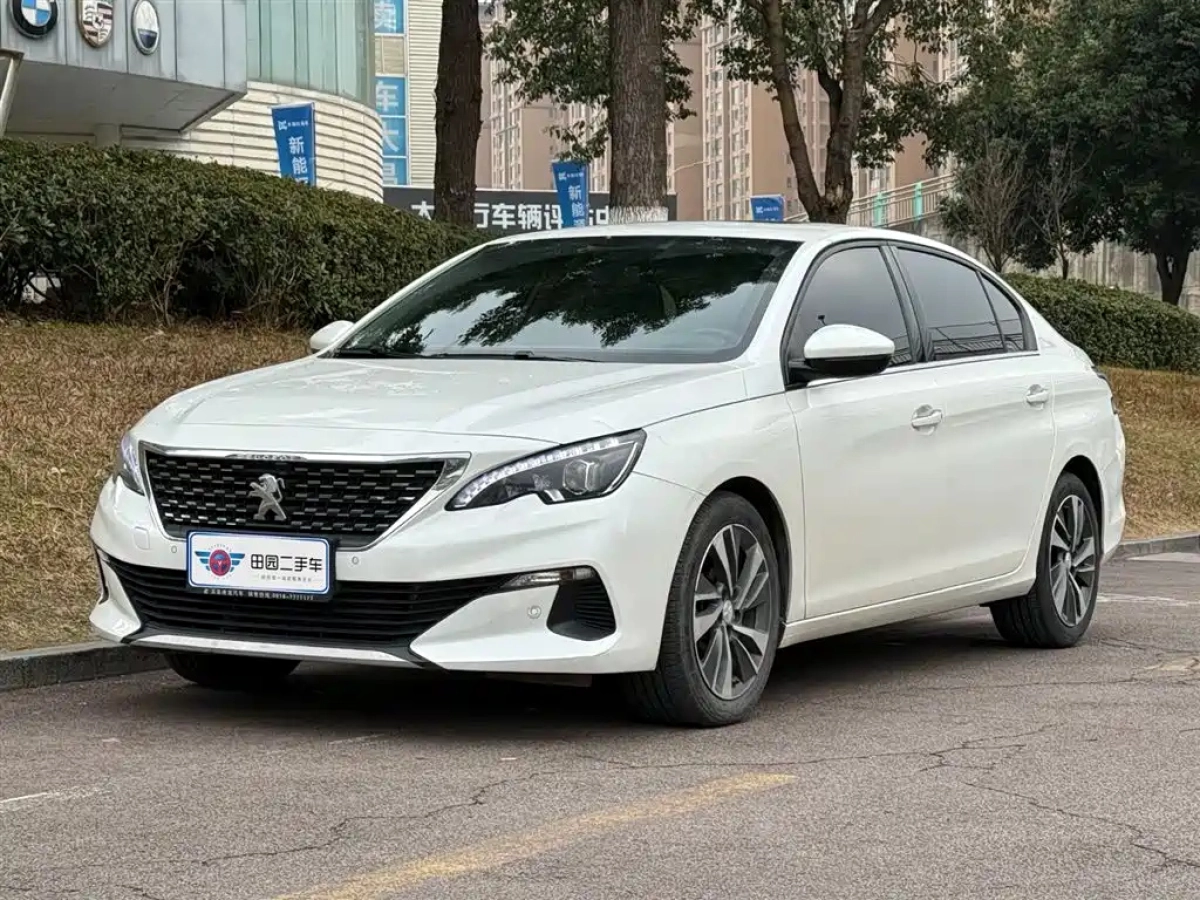 PEUGEOT 408  2024