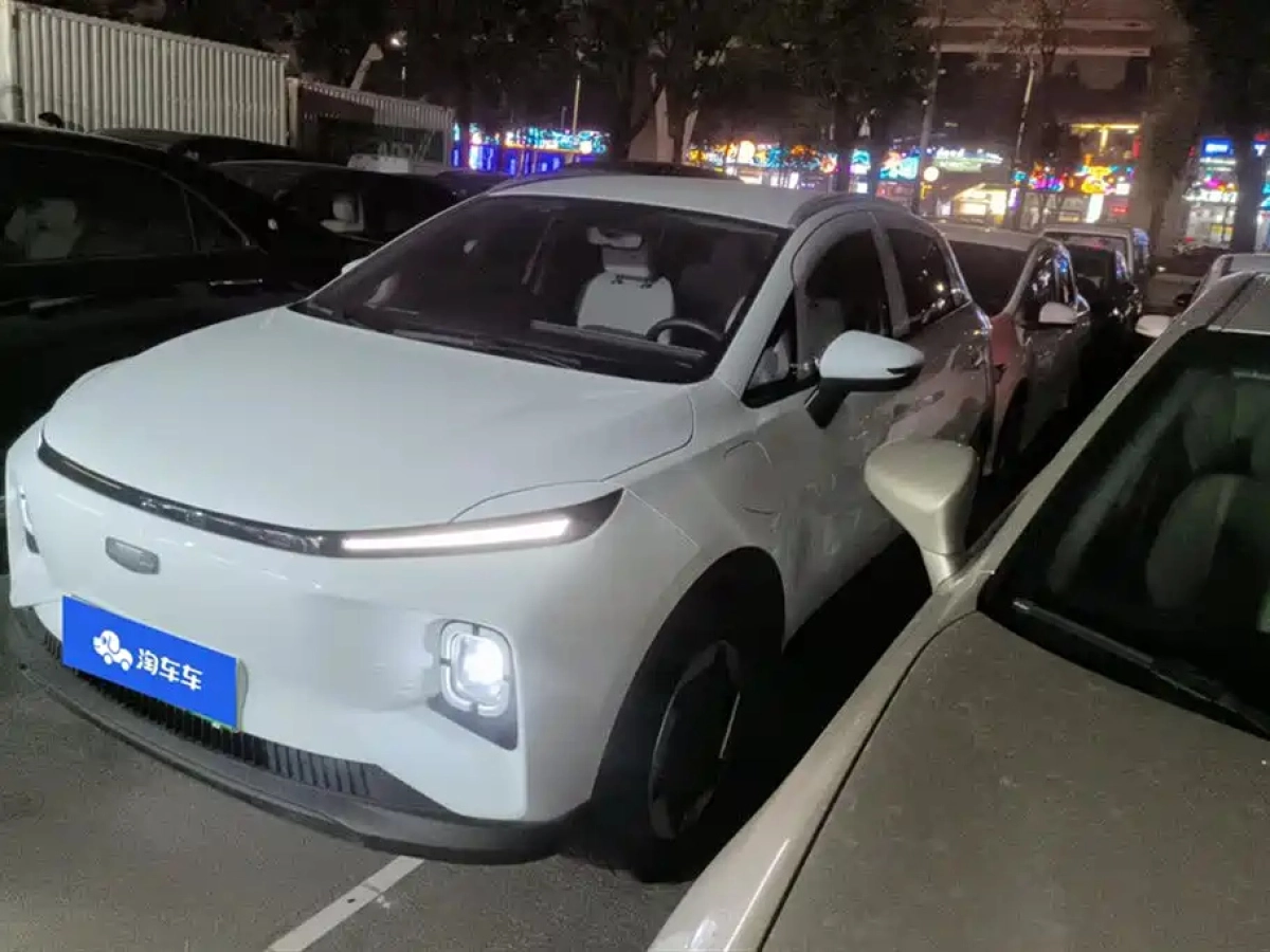 GEELY GEOMETR E FIREFLY  2023