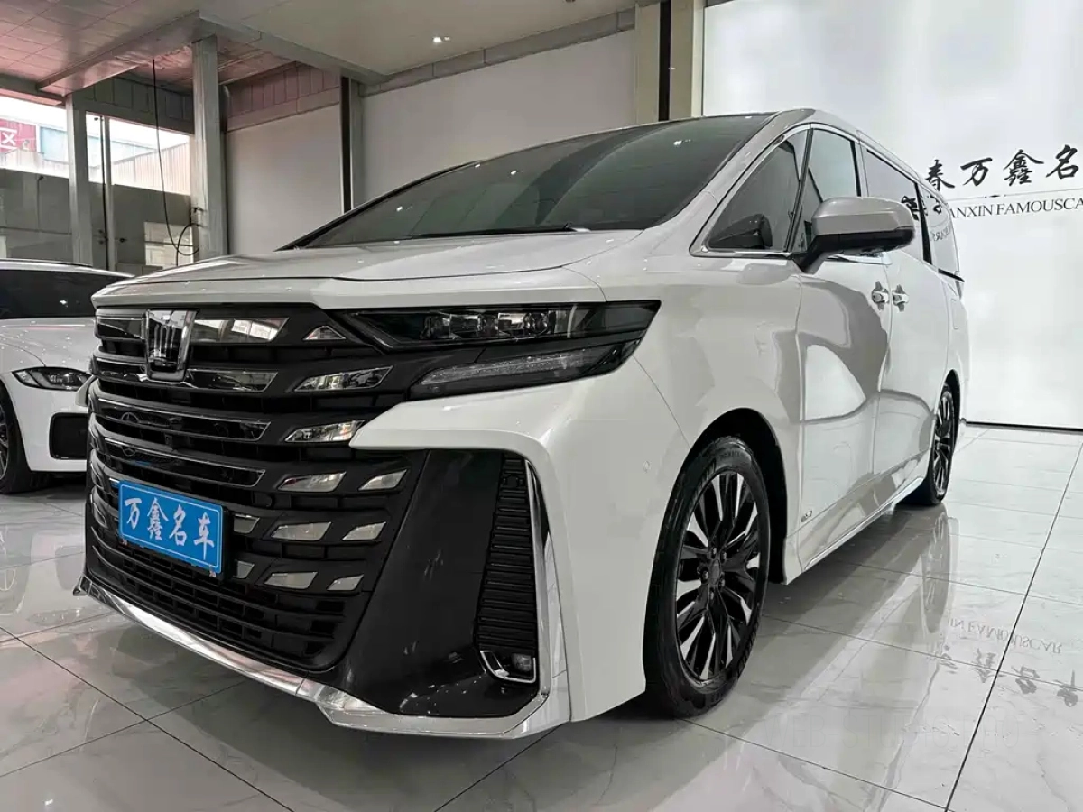 TOYOTA VELLFIRE  2024