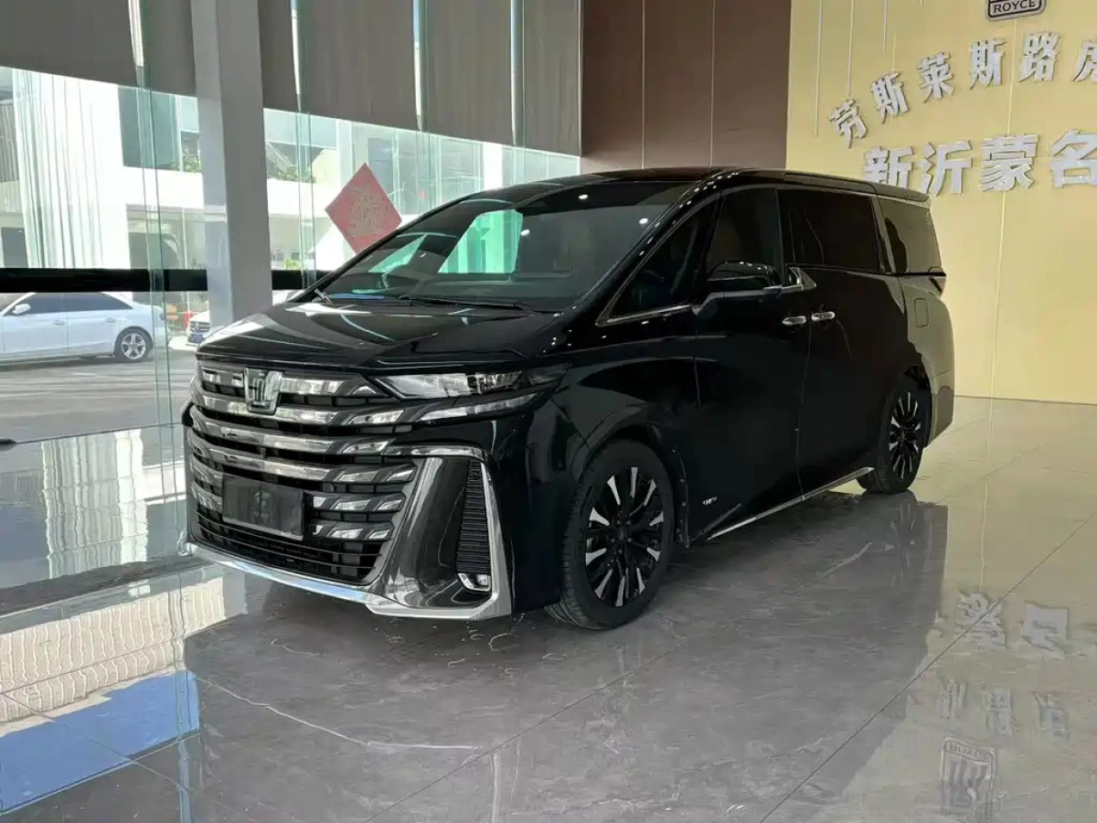 TOYOTA VELLFIRE  2024