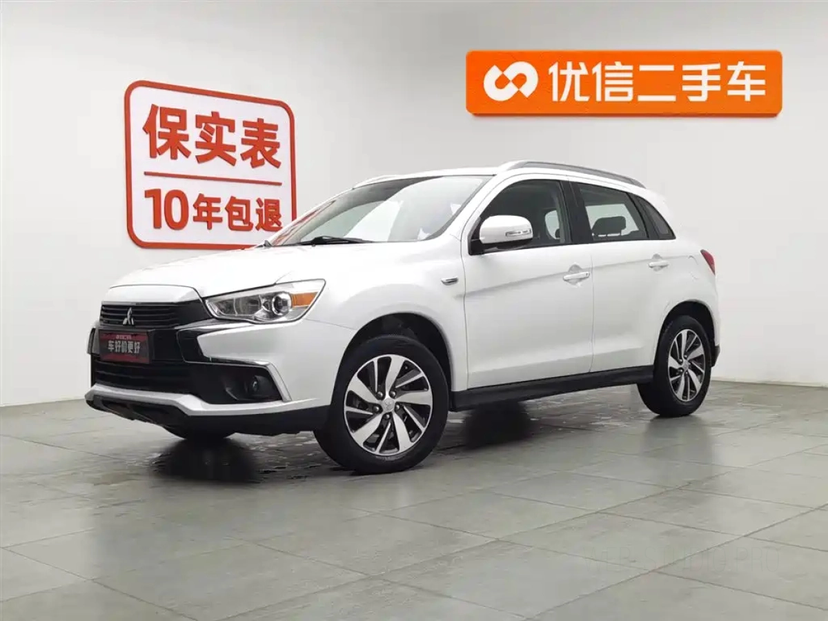 MITSUBISHI ASX  2019