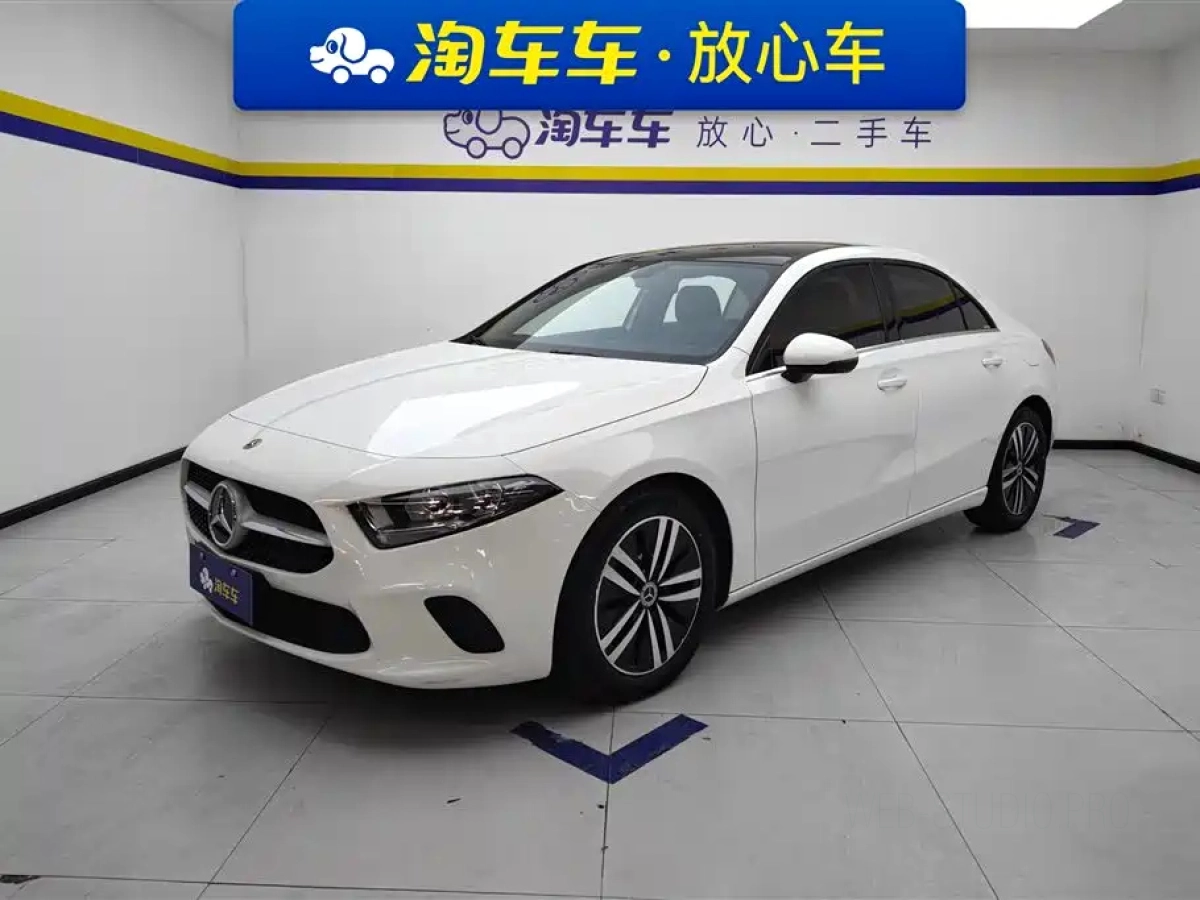 MERCEDES-BENZ A-CLASS  2021