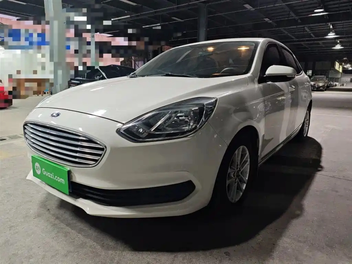 FORD FOCUS CLASSIC  2019