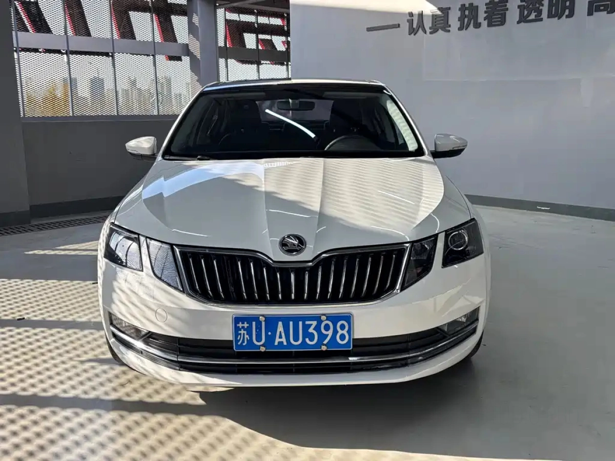 SKODA OCTAVIA