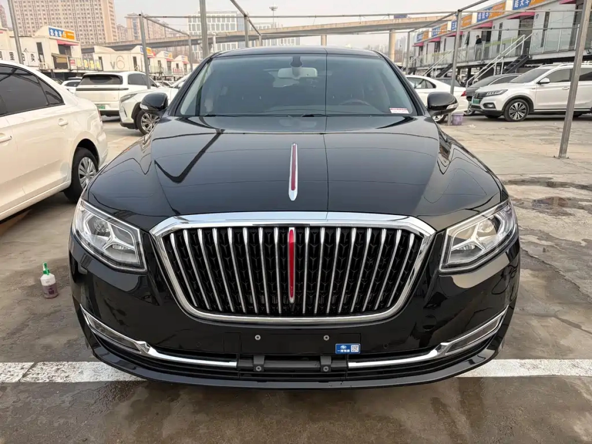 HONGQI H7