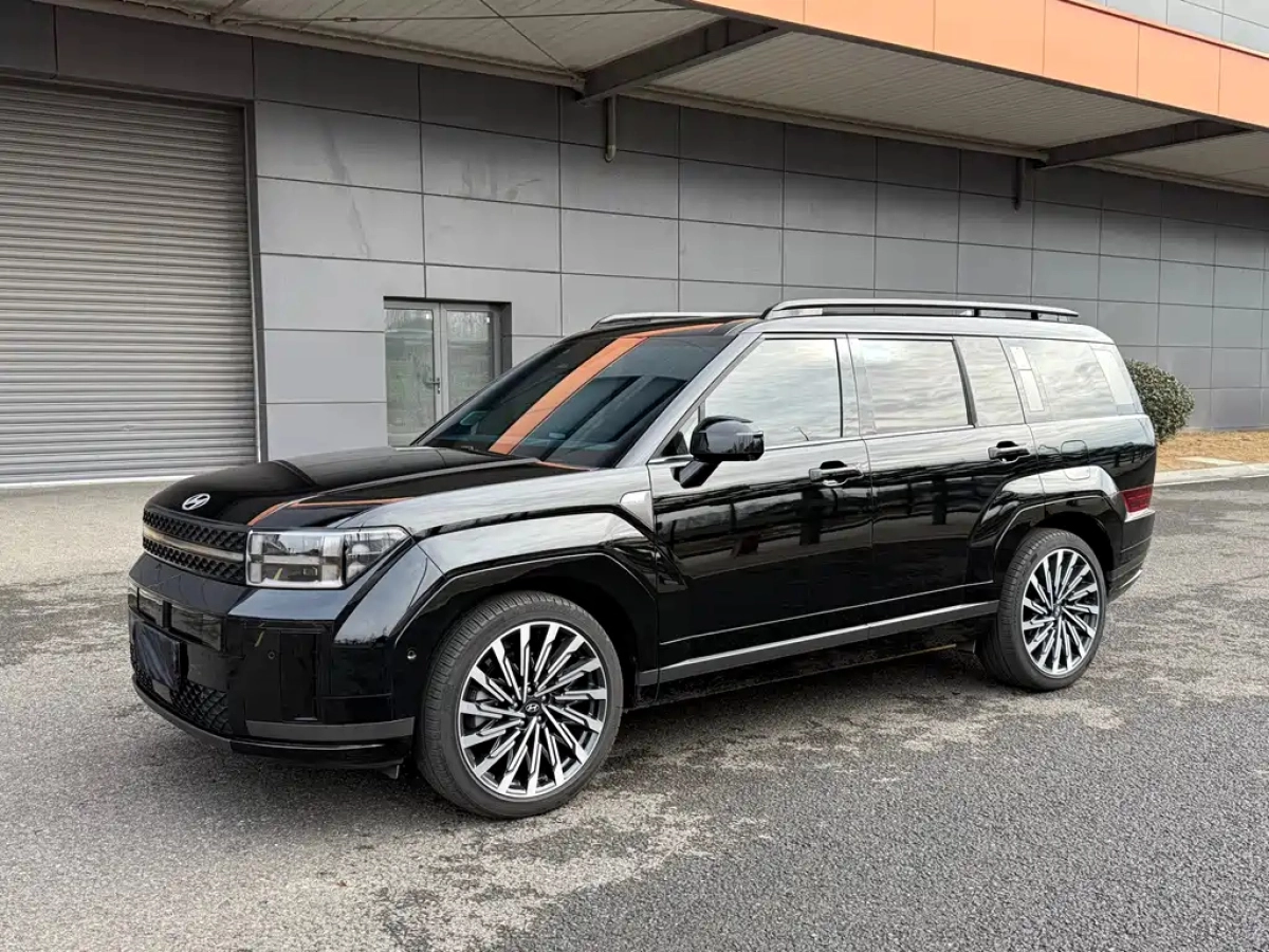 HYUNDAI SANTA FE  2025