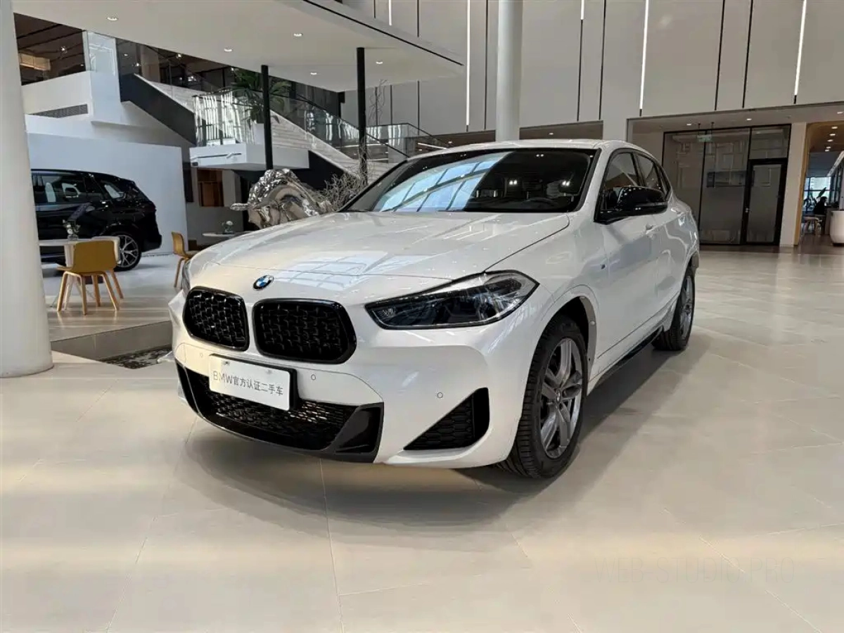 BMW X2  2024