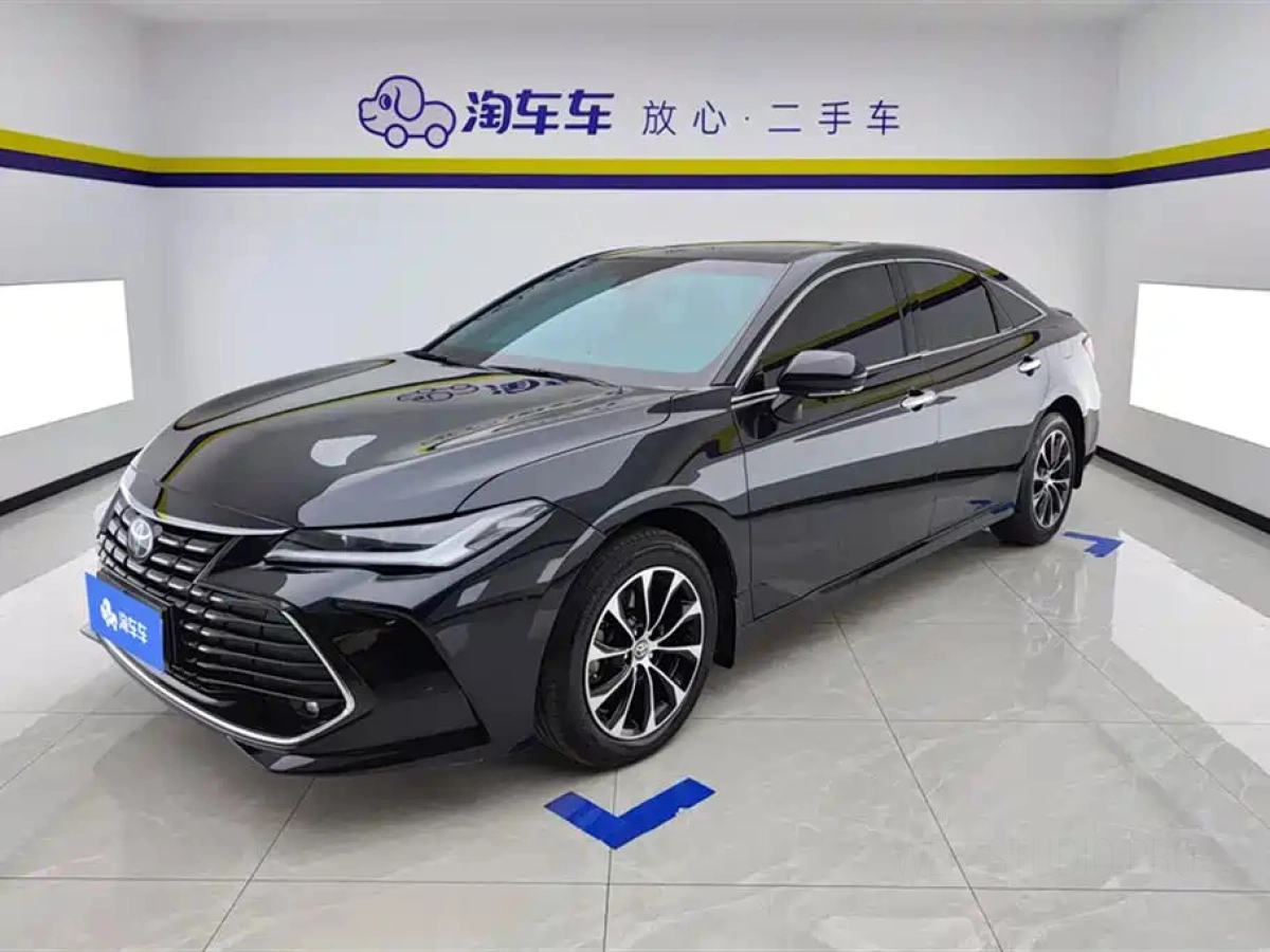 TOYOTA AVALON  2023