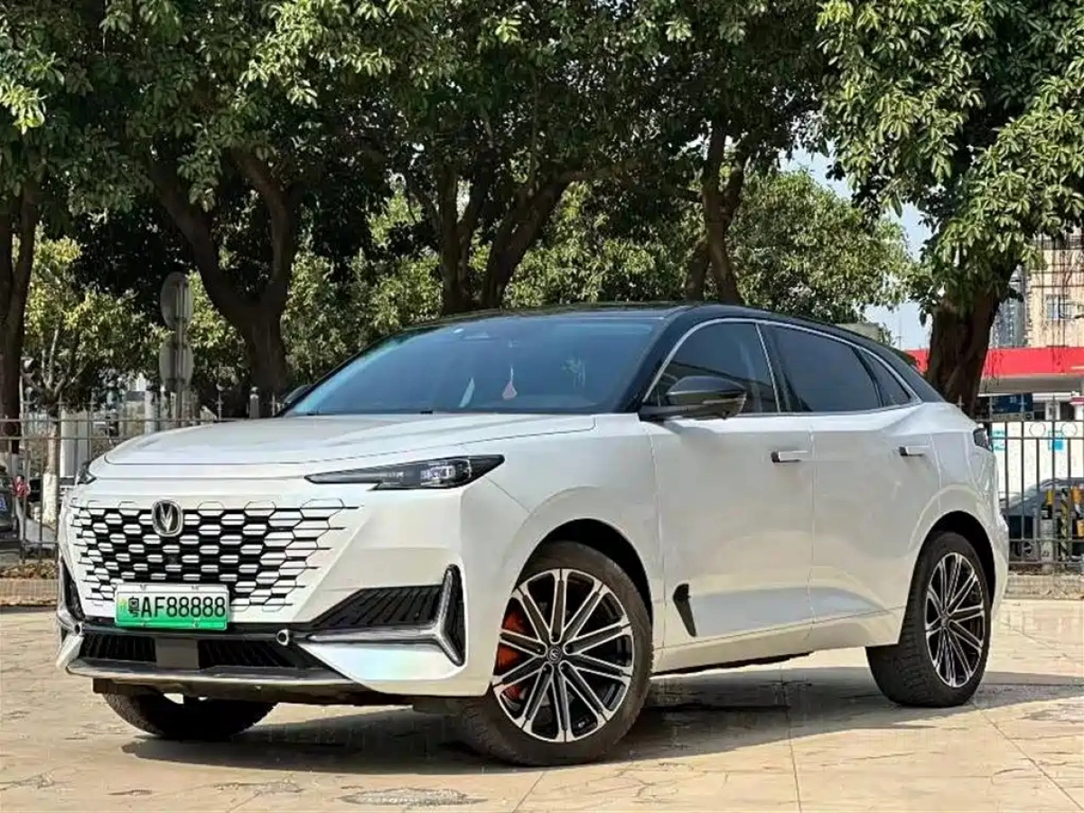 CHANGAN UNI-K IDD  2022