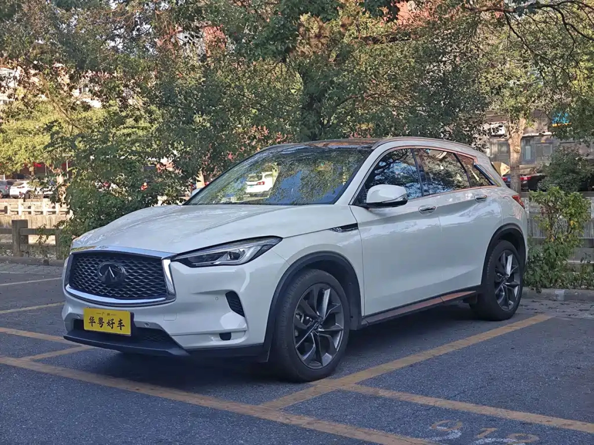 INFINITI QX50  2024