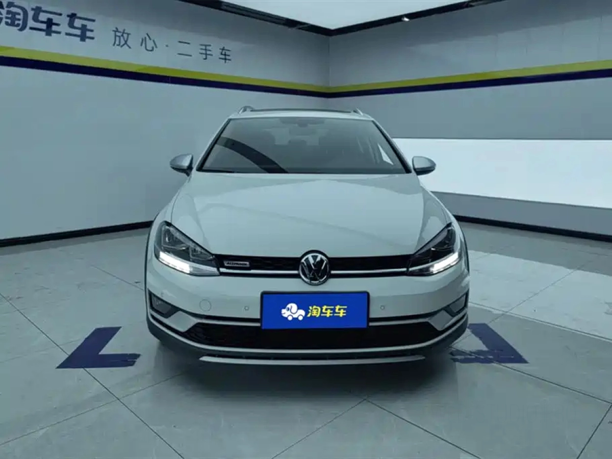 VOLKSWAGEN GOLF IMPORT