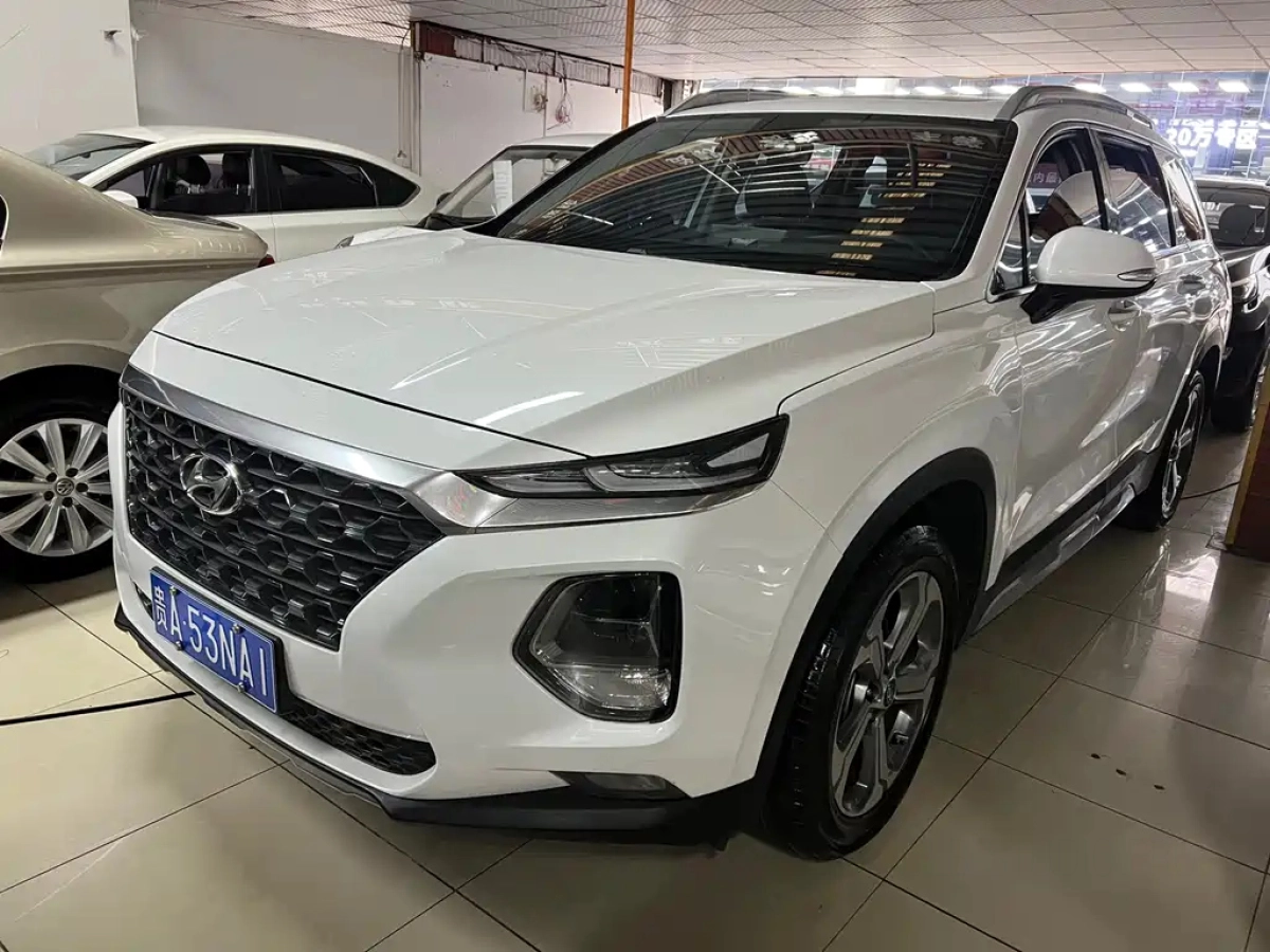 HYUNDAI SANTA FE  2020