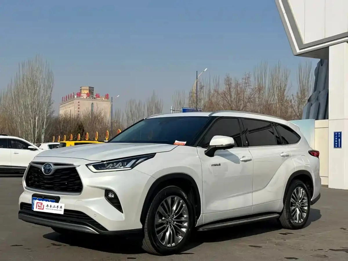 TOYOTA HIGHLANDER  2023