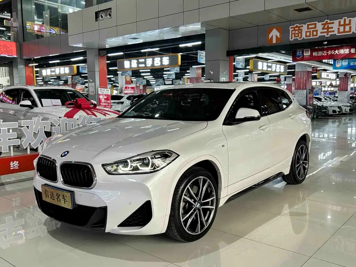 BMW X2  2021