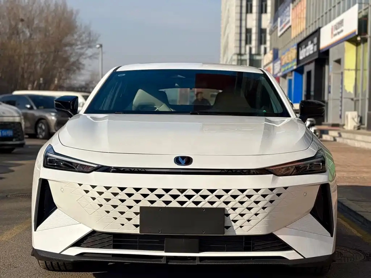 CHANGAN UNI-V IDD