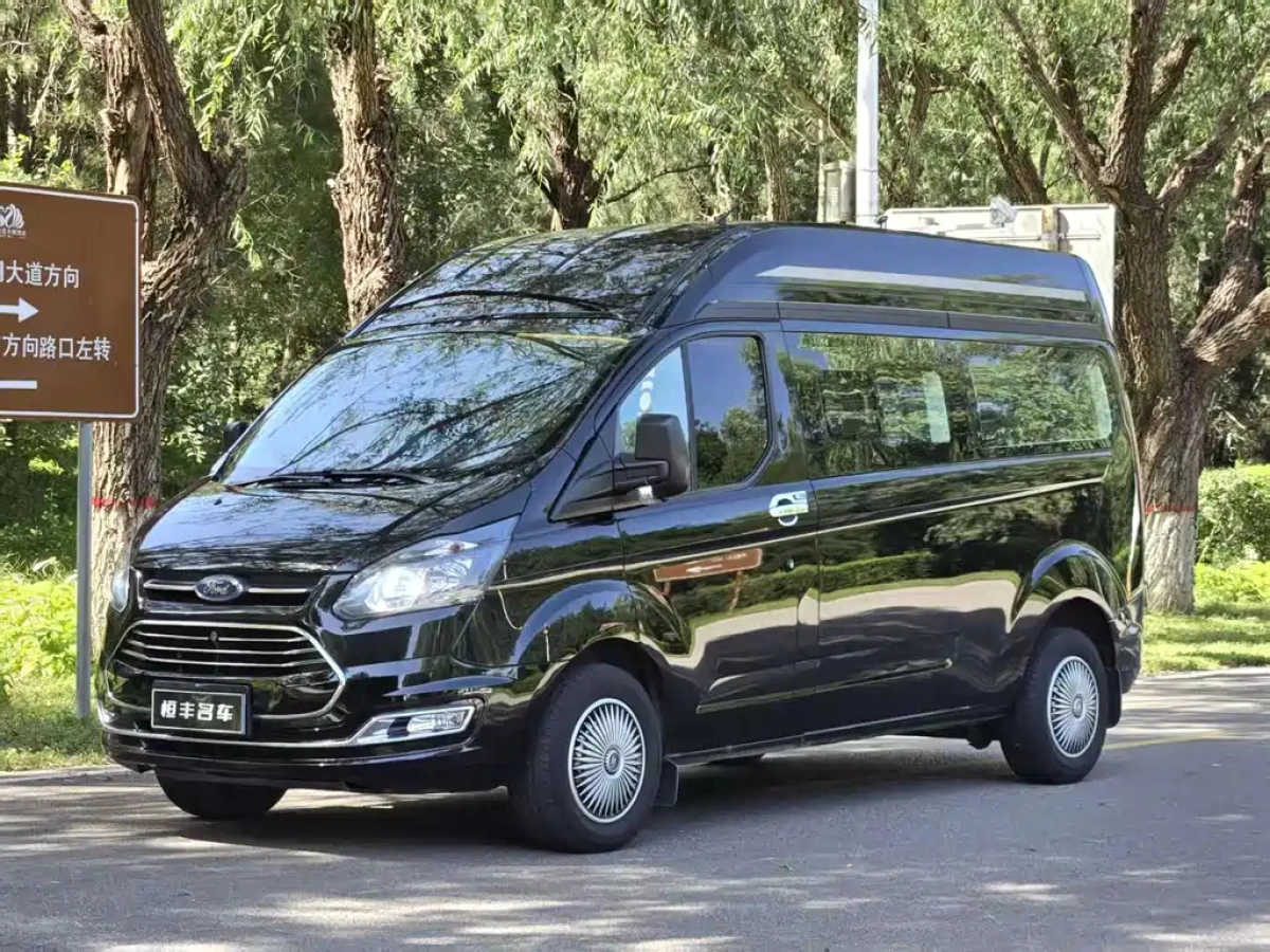 FORD TRANSIT  2022