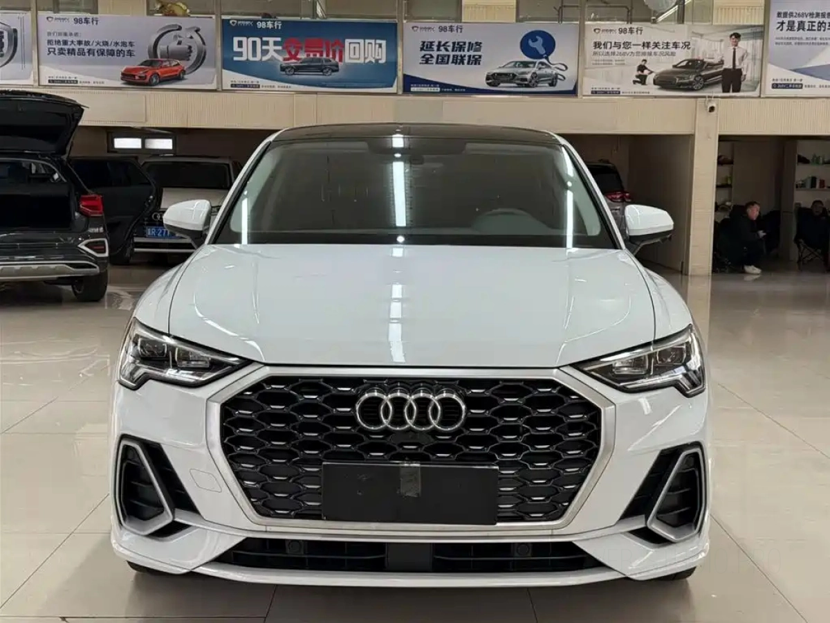 AUDI Q3 SPORTBACK