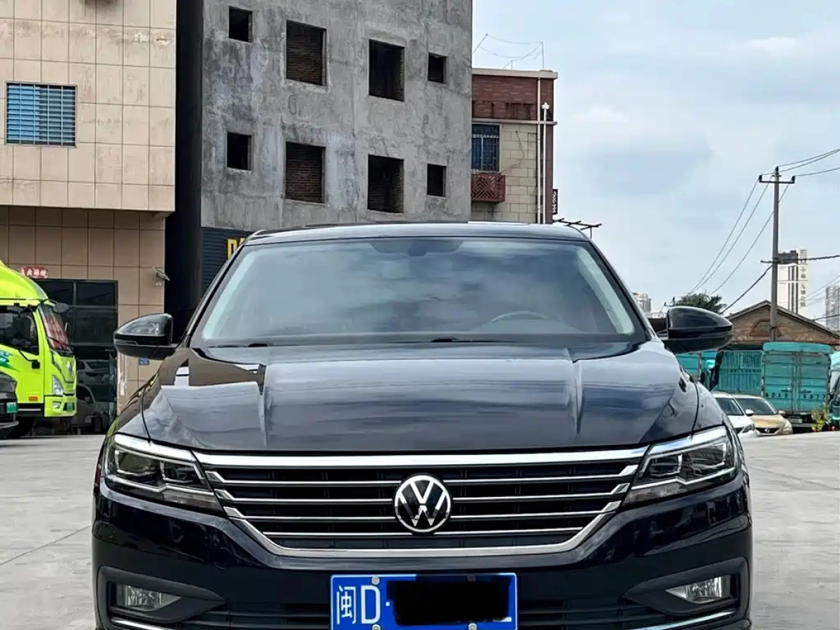 VOLKSWAGEN LAVIDA
