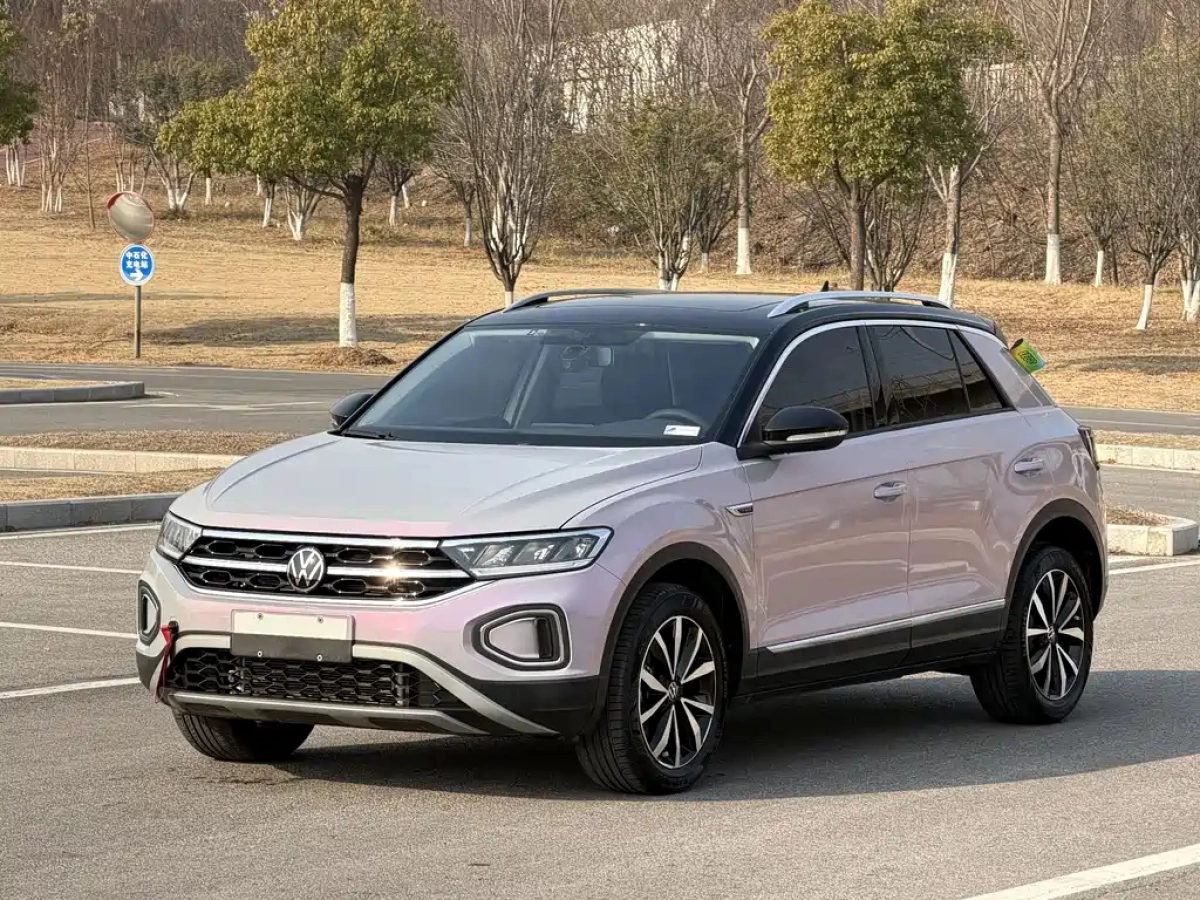 VOLKSWAGEN T-ROC  2024
