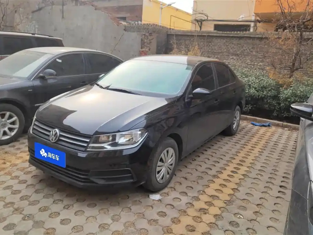 VOLKSWAGEN SANTANA  2022