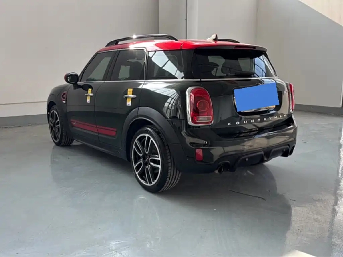 MINI JCW COUNTRYMAN