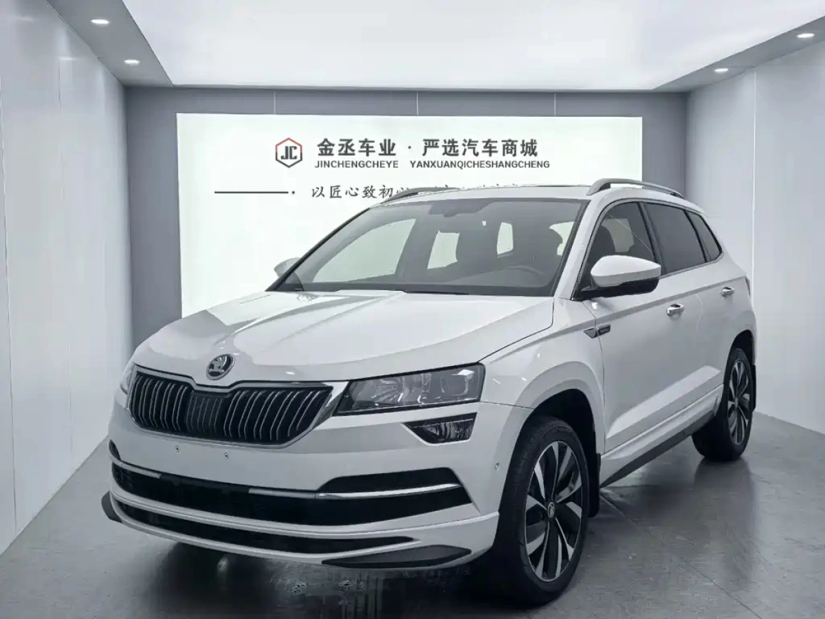 SKODA KAROQ  2022