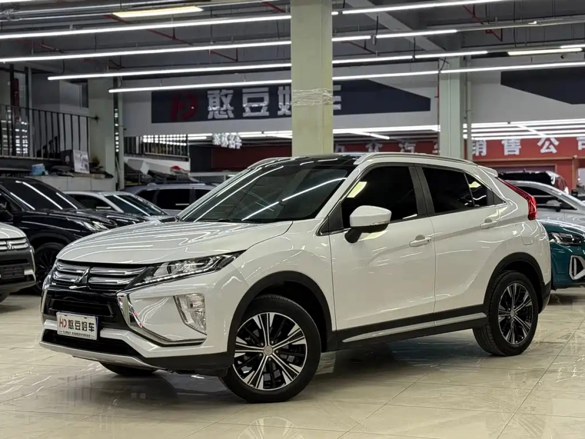MITSUBISHI ECLIPSE CROSS  2022