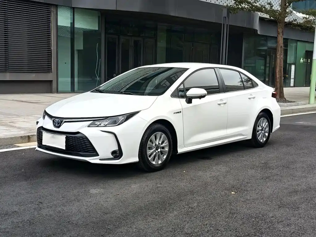 TOYOTA COROLLA  2024