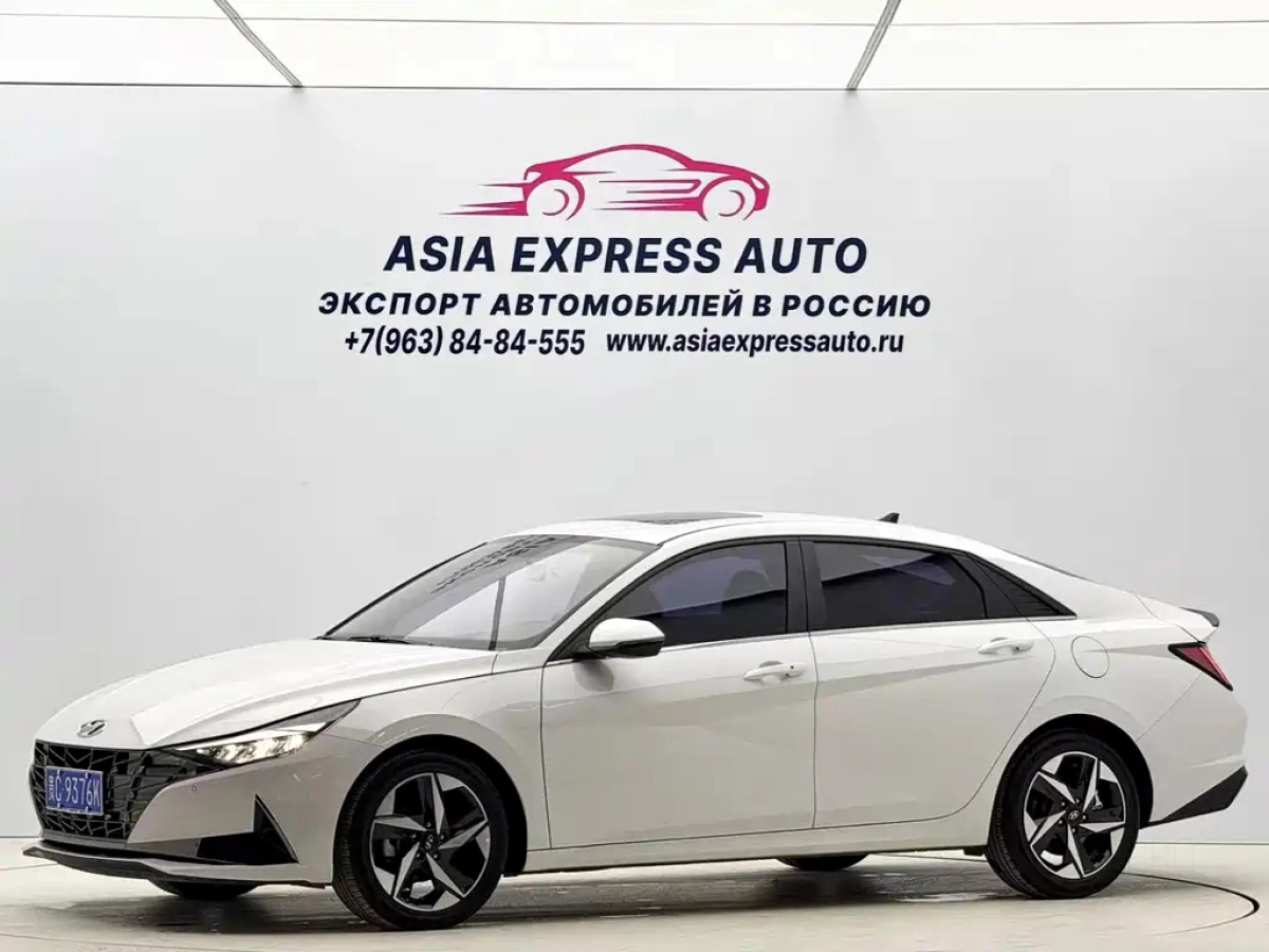 HYUNDAI ELANTRA  2023