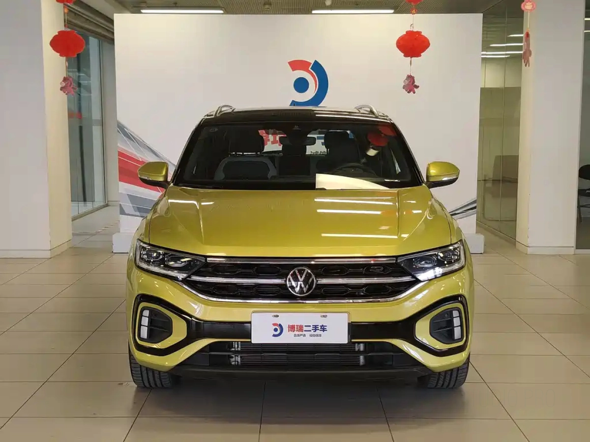 VOLKSWAGEN T-ROC