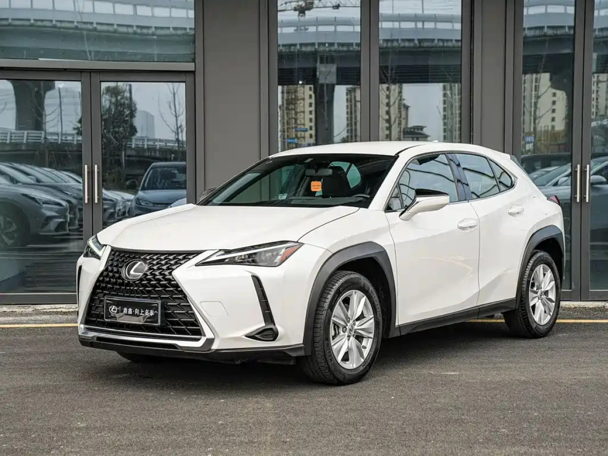 LEXUS UX  2023