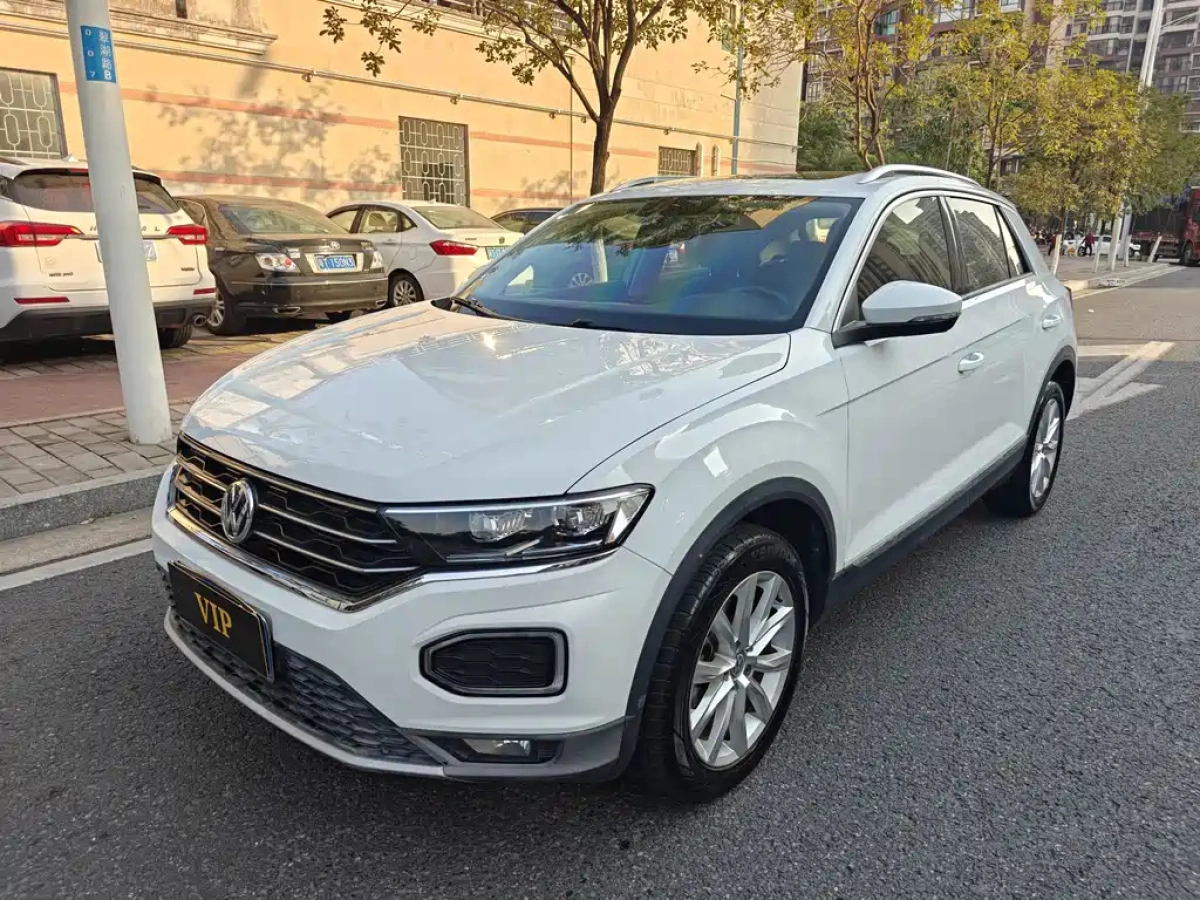 VOLKSWAGEN T-ROC  2019