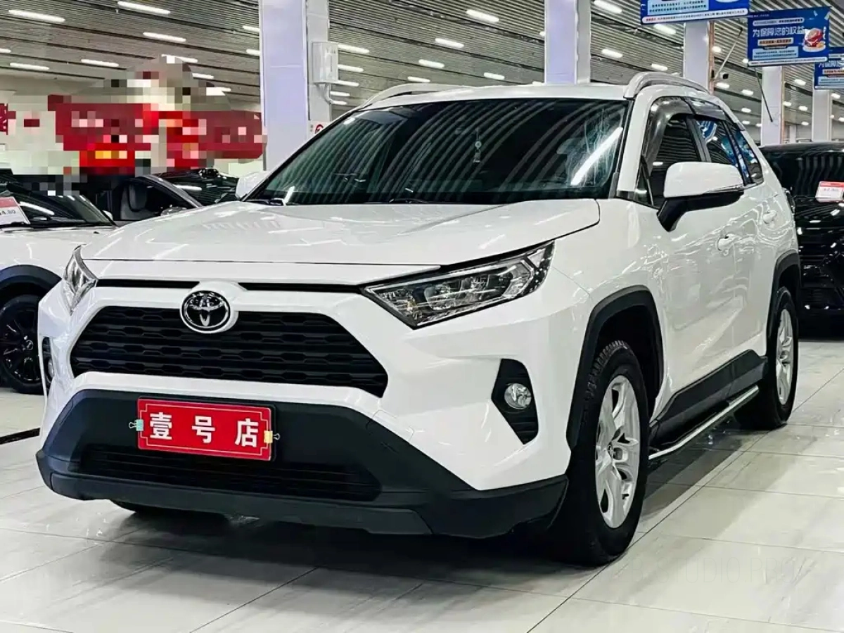 TOYOTA RAV4