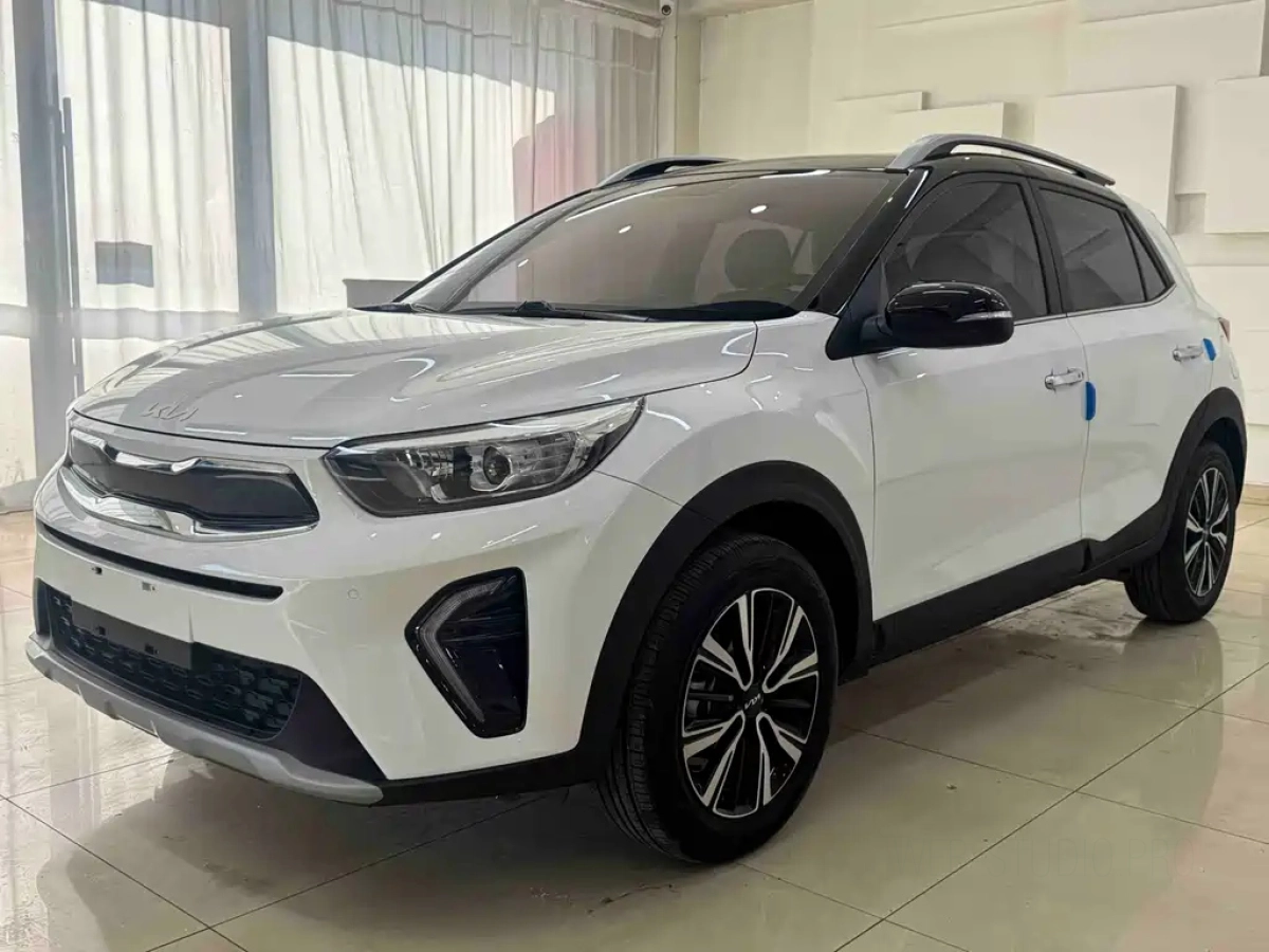 KIA KX1
