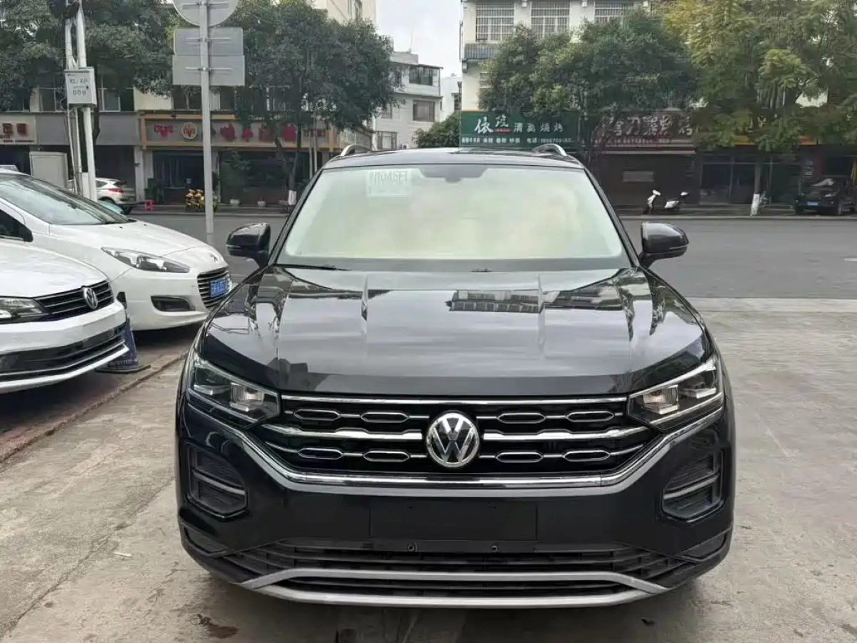VOLKSWAGEN TAYRON  2021