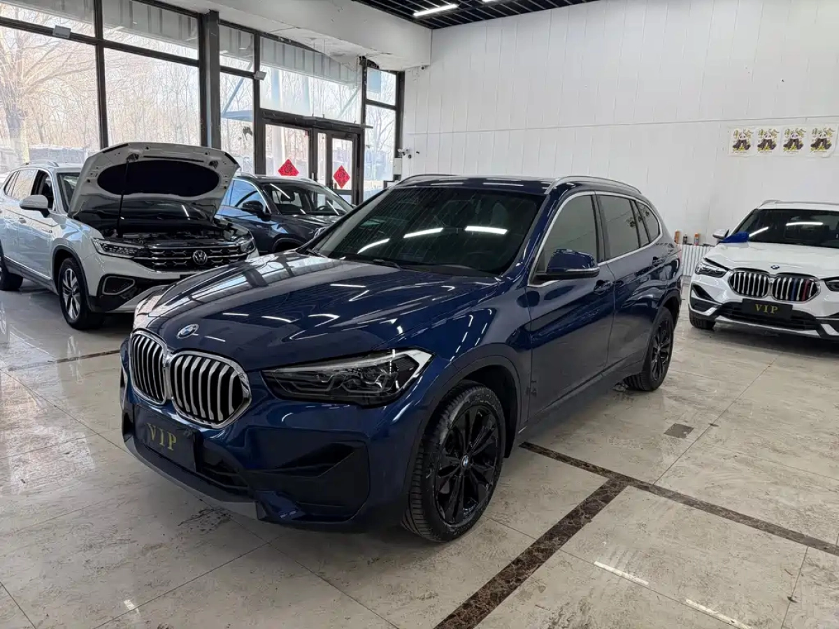 BMW X1  2022