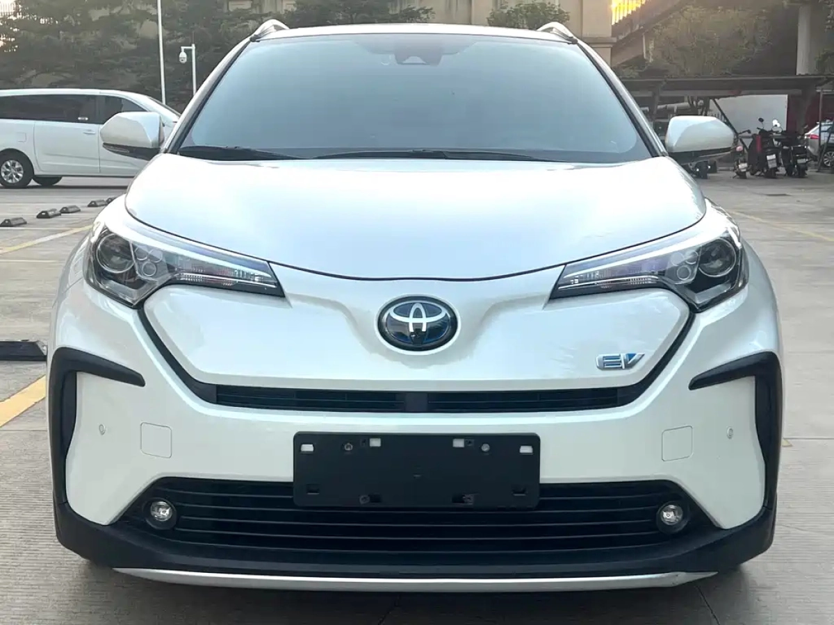 TOYOTA C-HR EV  2021