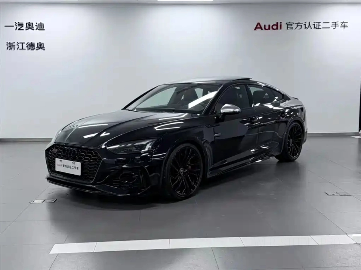 AUDI RS 5  2024