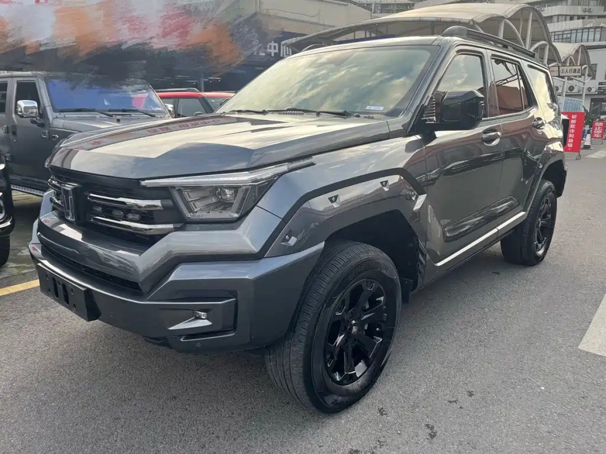 TANK 400 NEW ENERGY  2023