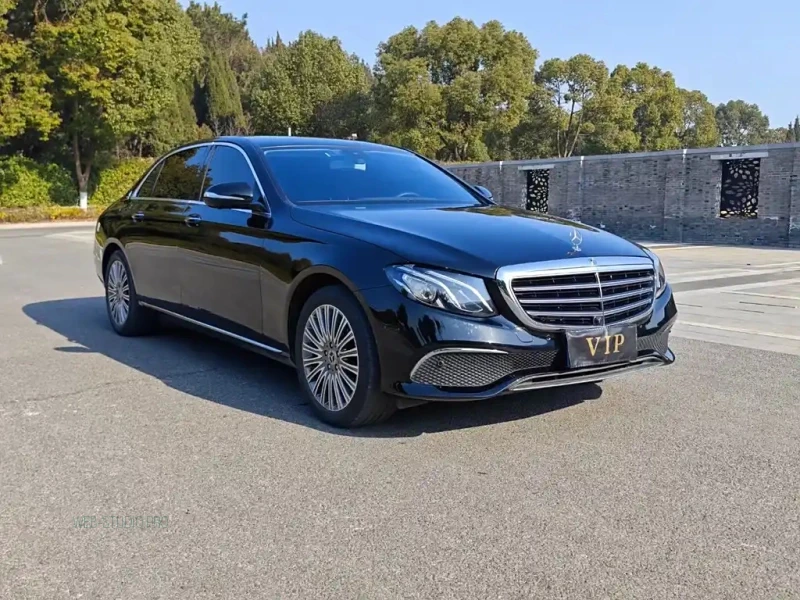 MERCEDES BENZ E-CLASS