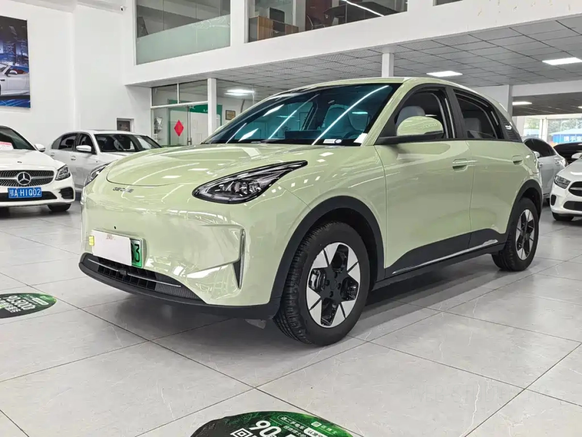 GEELY AUTO XINGYUAN  2025