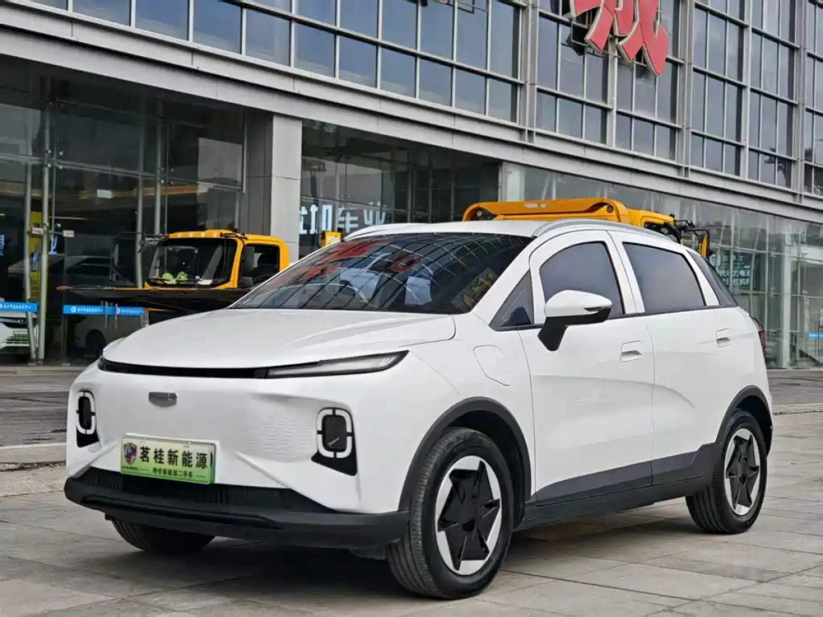 GEELY GEOMETR E FIREFLY  2023