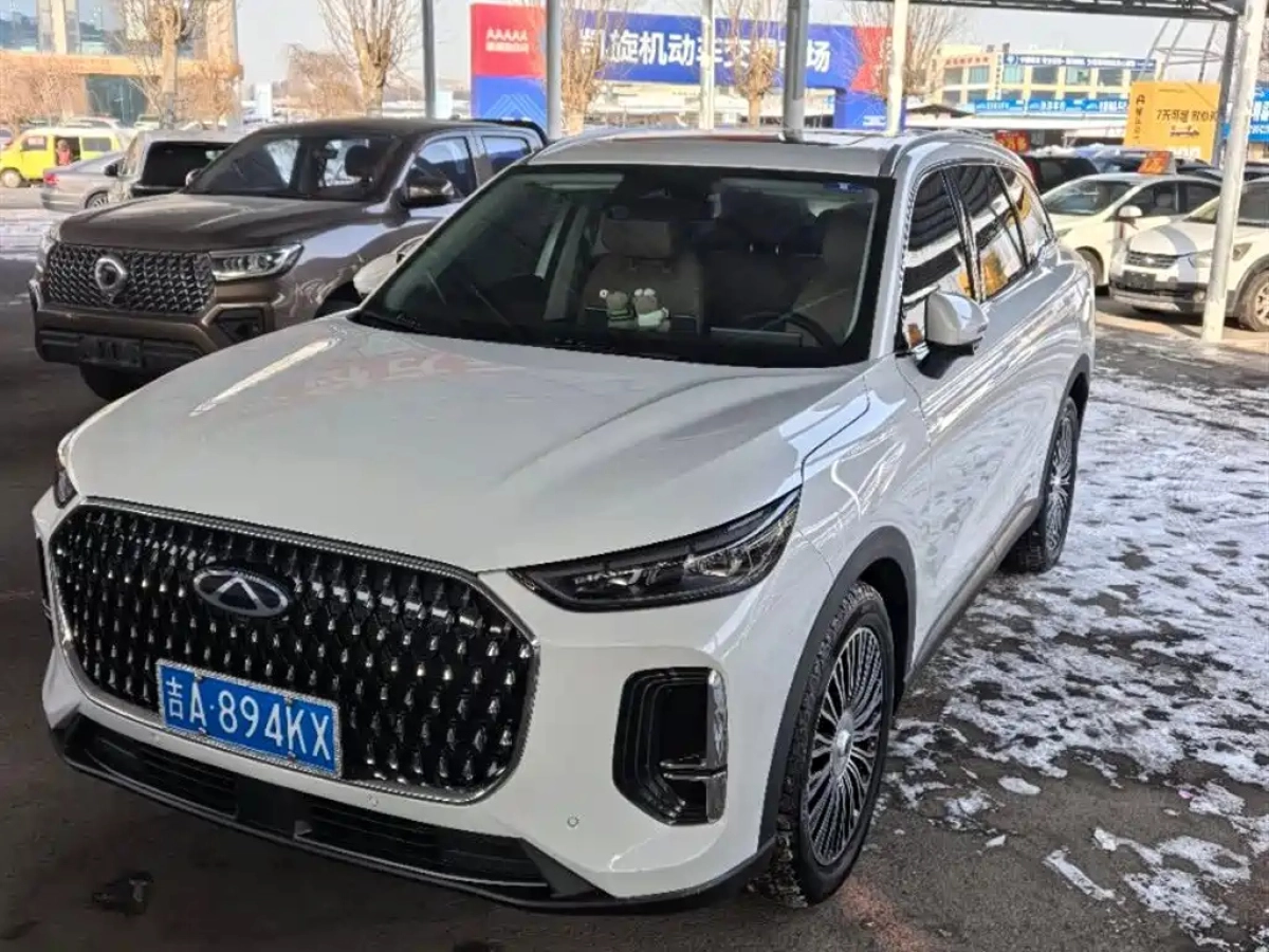 CHERY TIGGO 8 L  2024