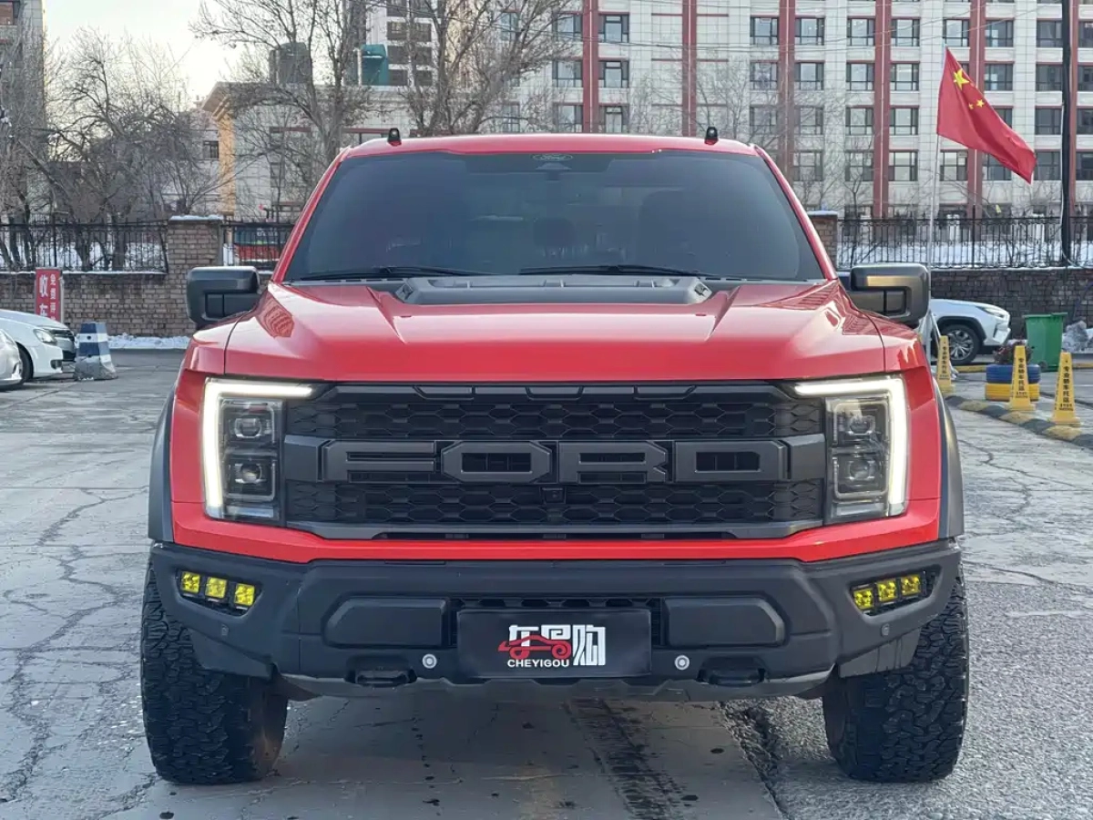 FORD F-150 RAPTOR