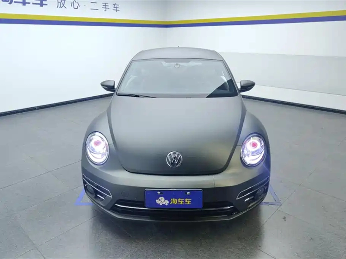 VOLKSWAGEN BEETLE