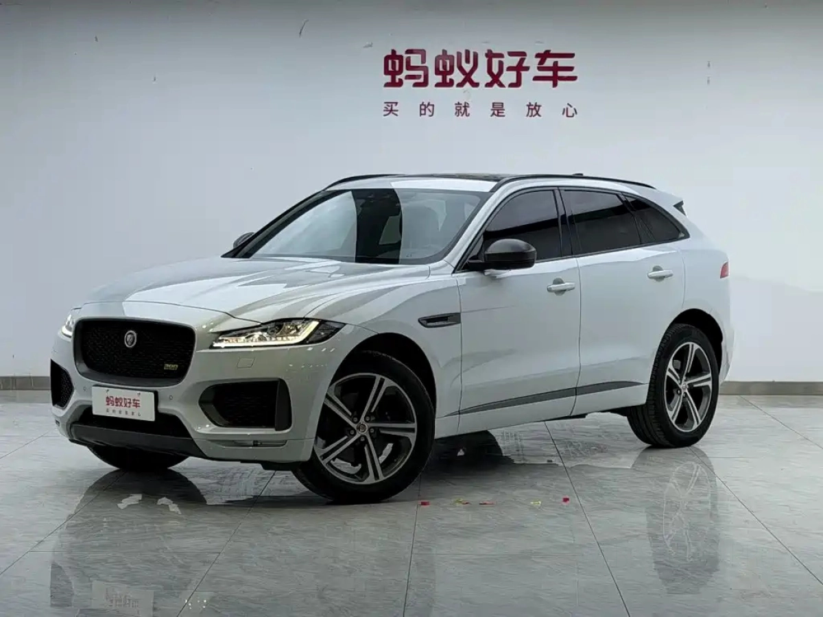 JAGUAR F-PACE  2020