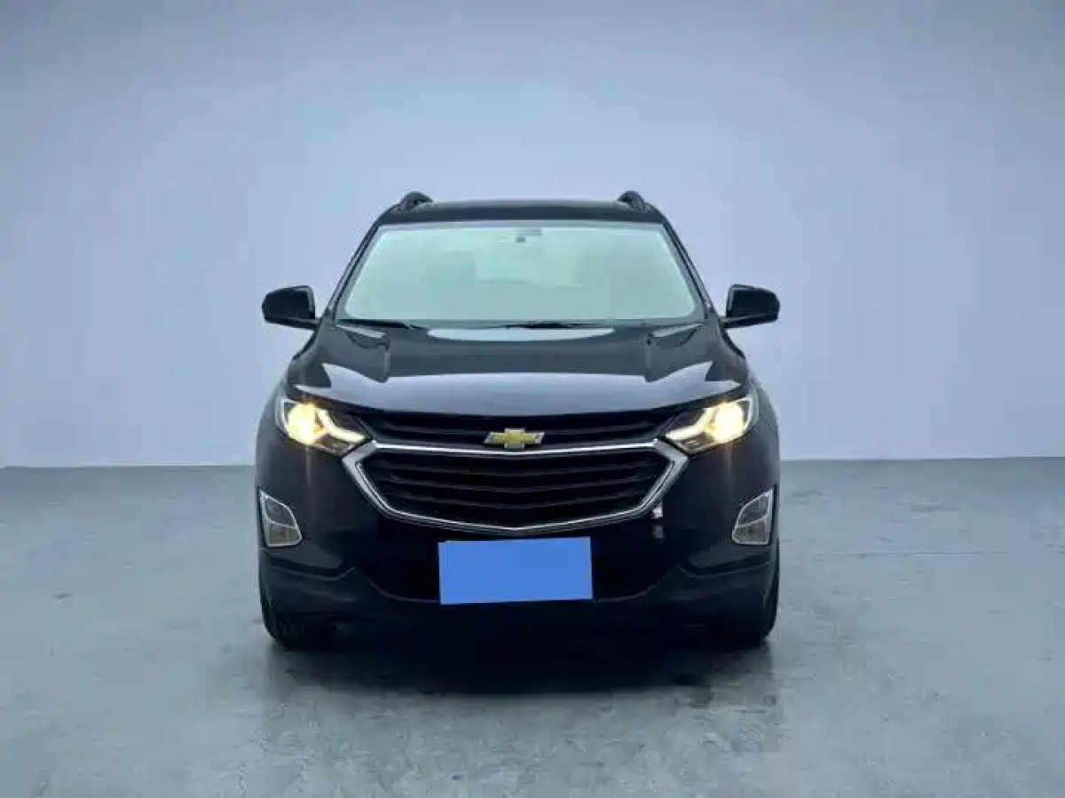 CHEVROLET EQUINOX