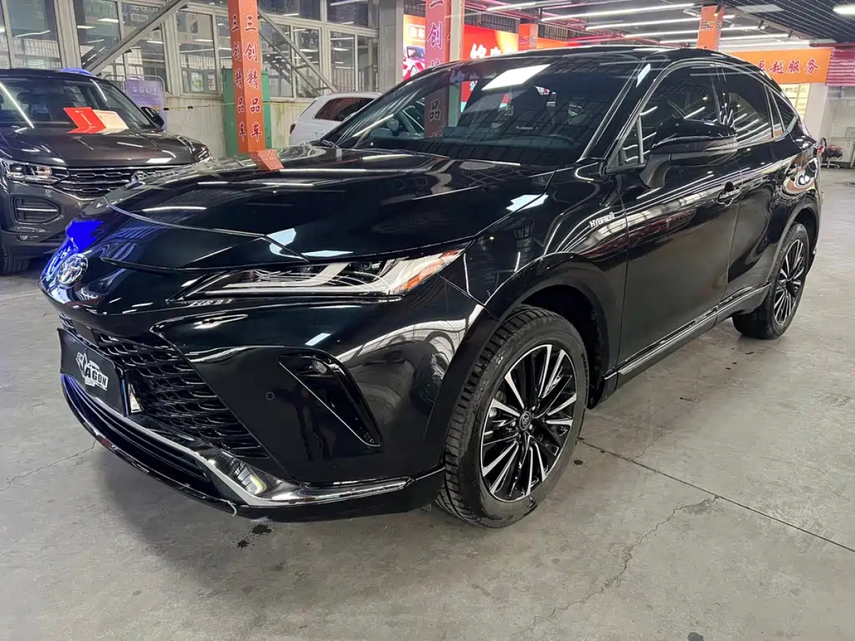TOYOTA VENZA  2023